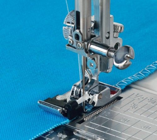 Оверлочная лапка